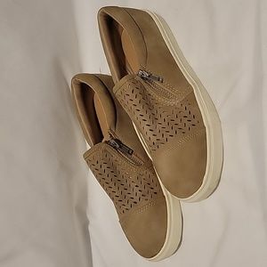 Slip on shoes